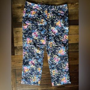 LAUNDRY Shelli Segal • floral capris pants vacation wear coastal grandmacore